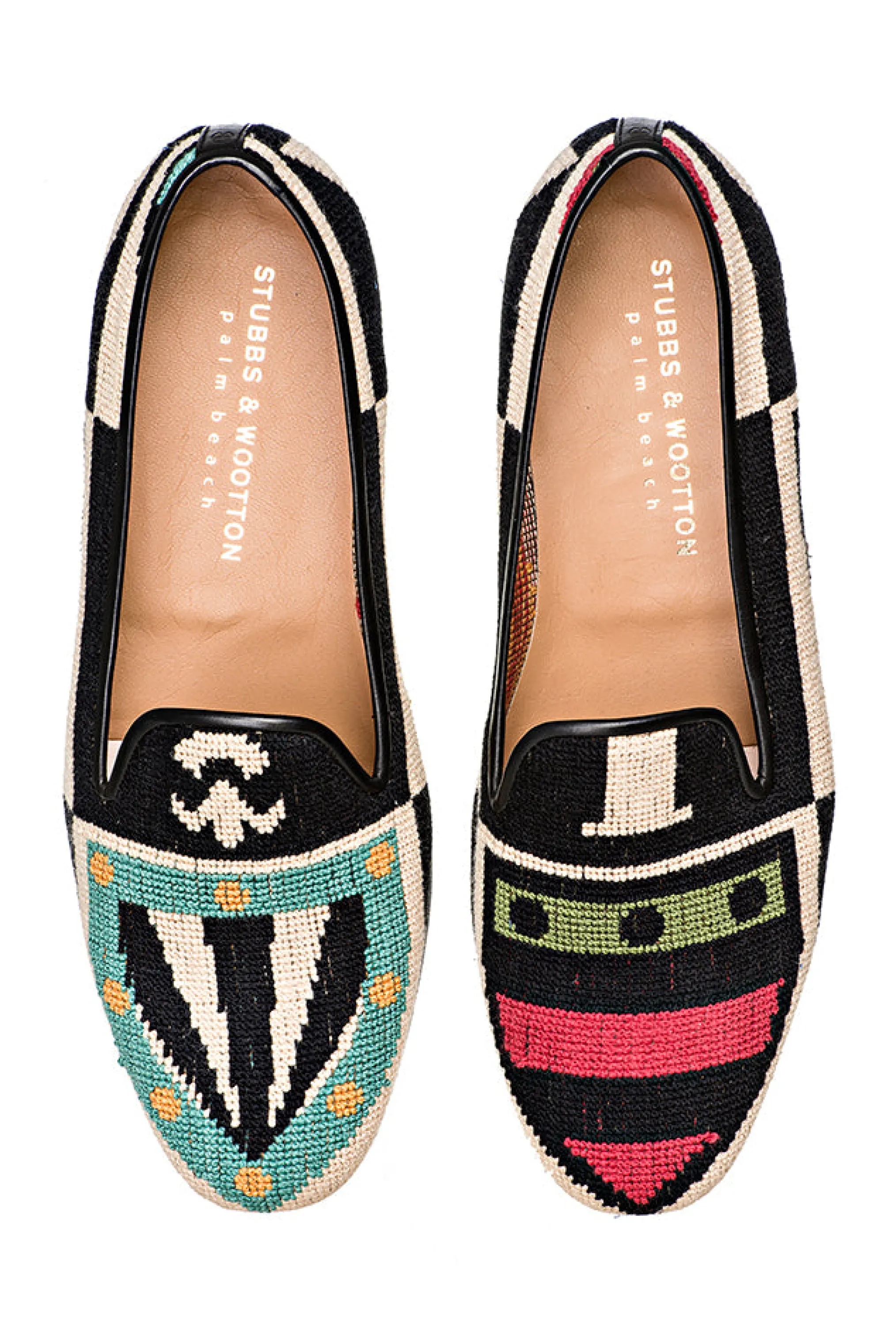 Crest Color Needlepoint Slipper (Men)